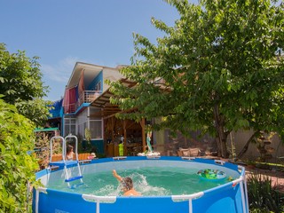 Витязево Гостевой дом «Алиса в стране чудес»