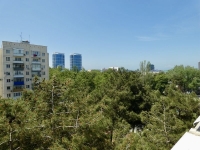 Однокомнатная квартира с видом на море на Ленина